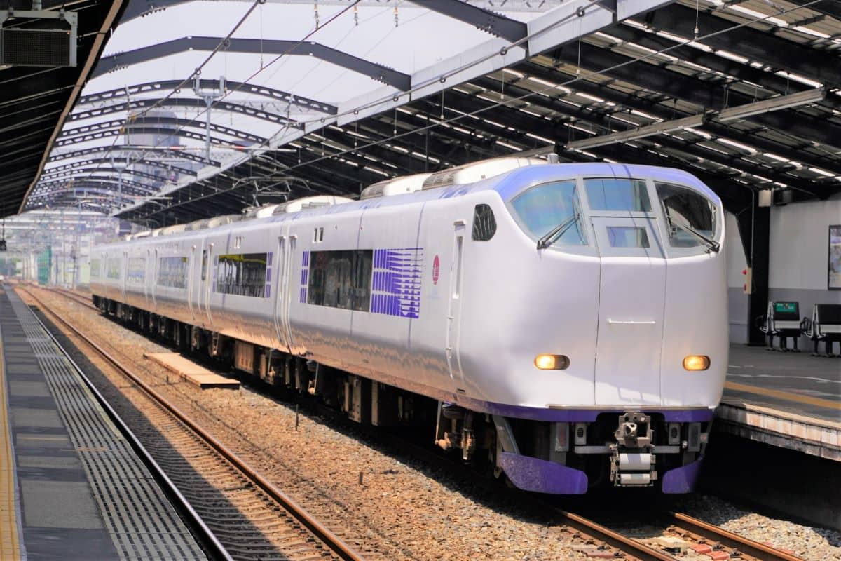 Haruka Express: Direct Train Between Kansai Airport & Kyoto