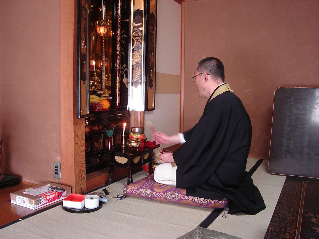 px Buddhist chanting in Japanese at the death anniversary of a parishioner in