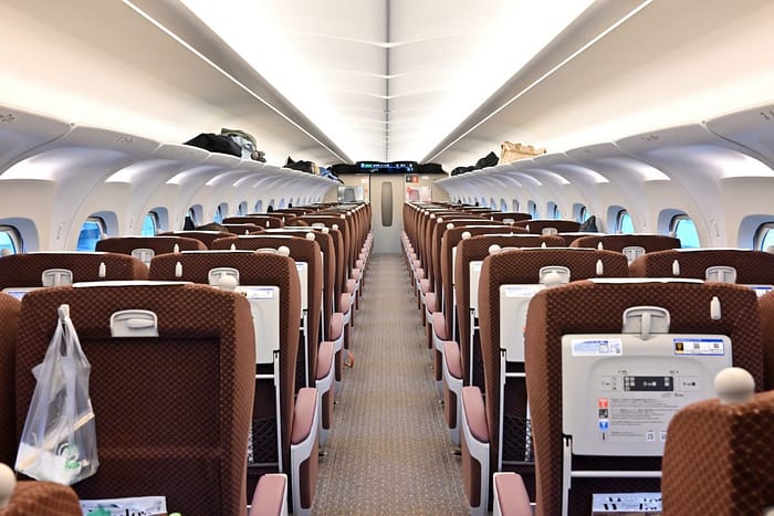 Tokaido Shinkansen: Japan's Bullet Trains Connecting Tokyo And Osaka